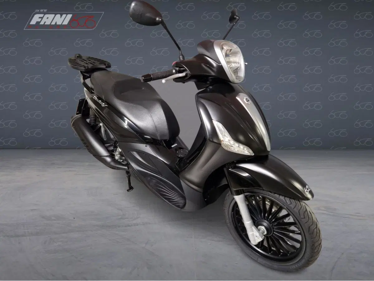 Piaggio Beverly 300 i.e. (2010 - 16) (2)
