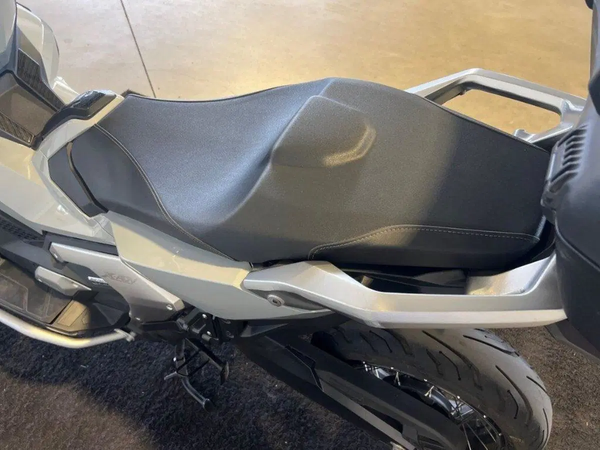 Honda X-ADV 750 DCT Adventure (2021 - 24) (5)