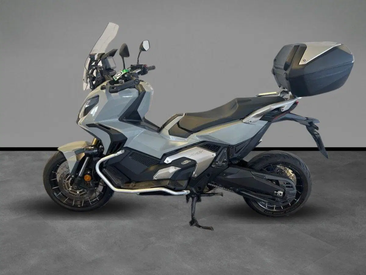 Honda X-ADV 750 DCT Adventure (2021 - 24) (2)
