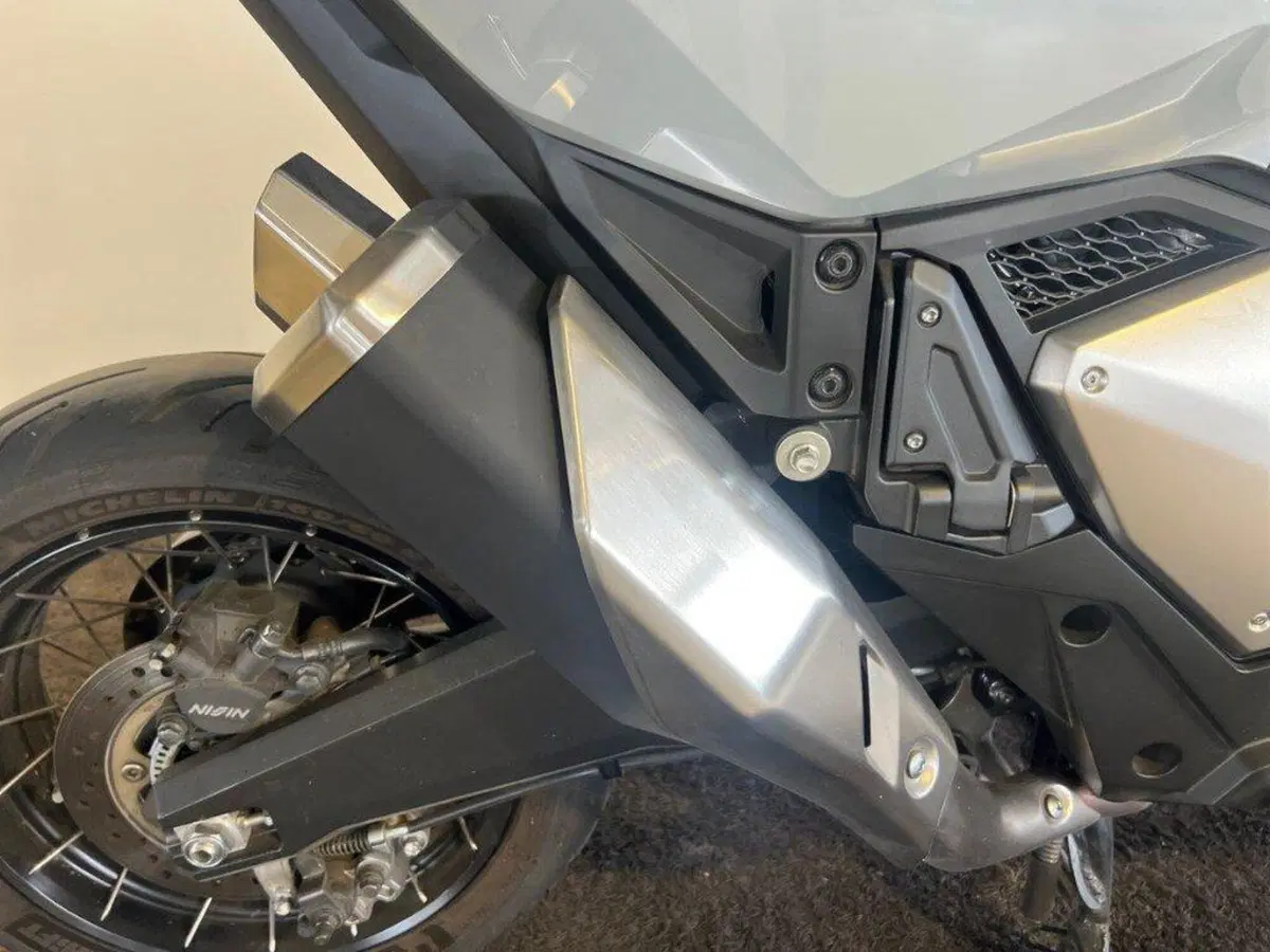 Honda X-ADV 750 DCT Adventure (2021 - 24) (10)