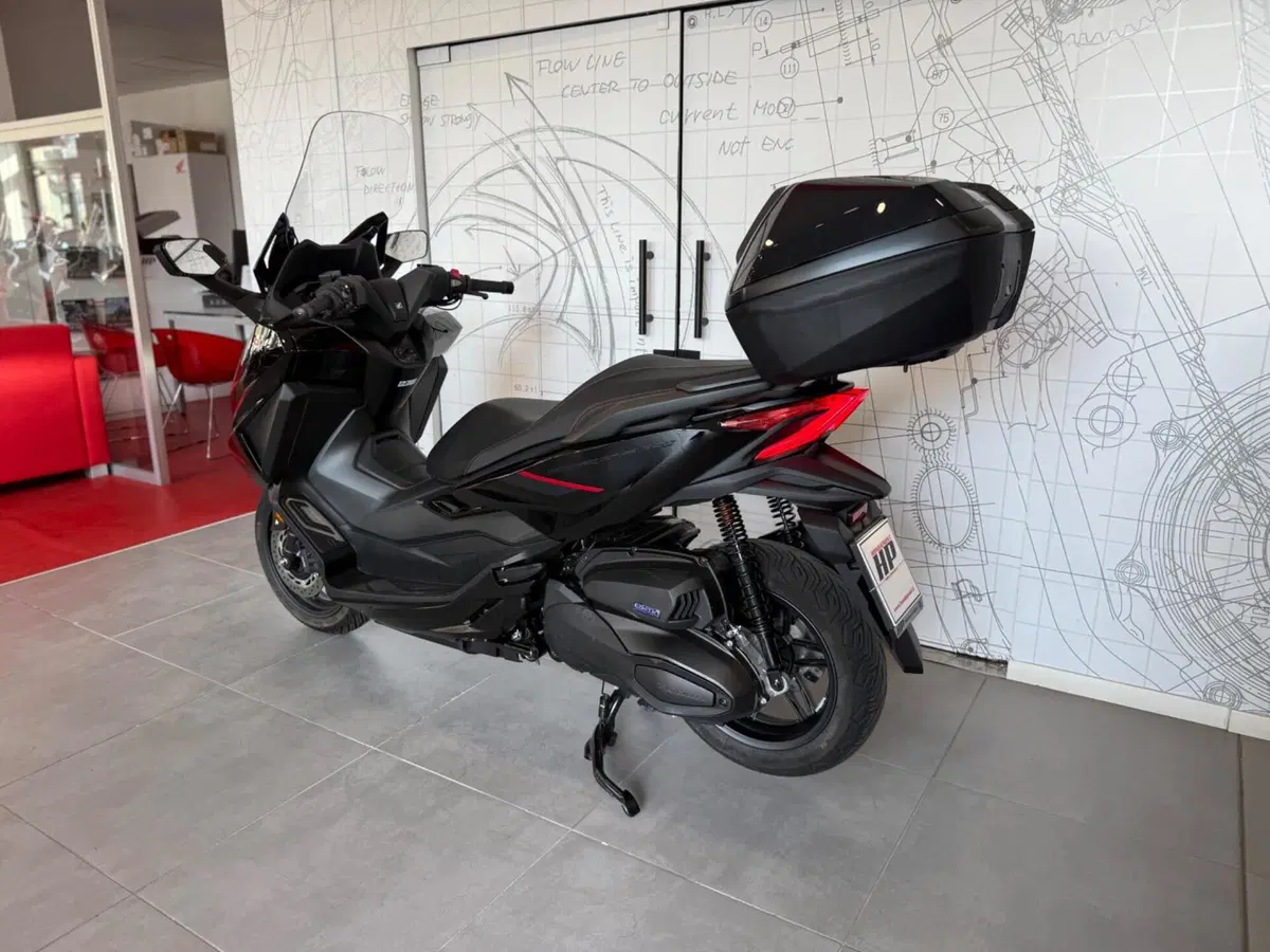 Honda Forza 350 Deluxe (2025 - 26) (6)