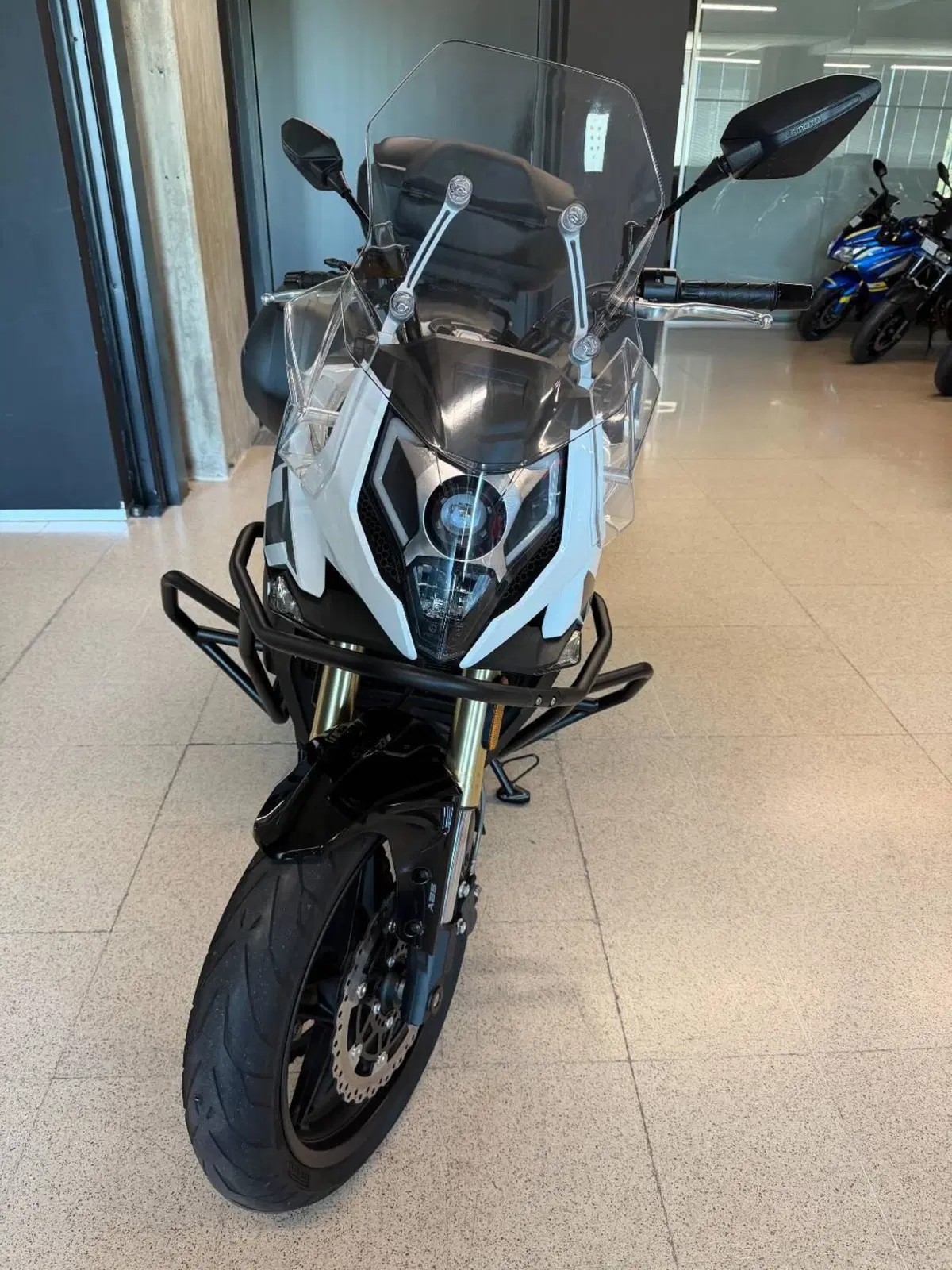 CFMOTO 650MT (2021 - 24) (3)