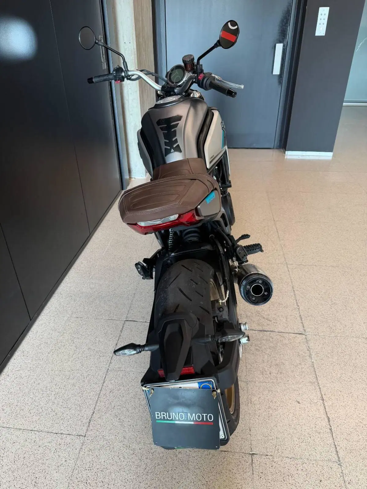 CFMOTO 700CL-X Heritage (2021 - 26) (4)
