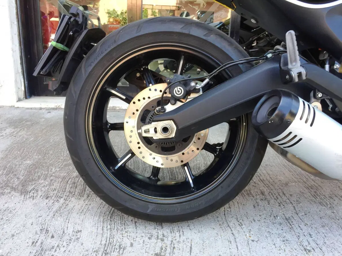 Ducati Scrambler 800 Icon (2017 - 20) (14)
