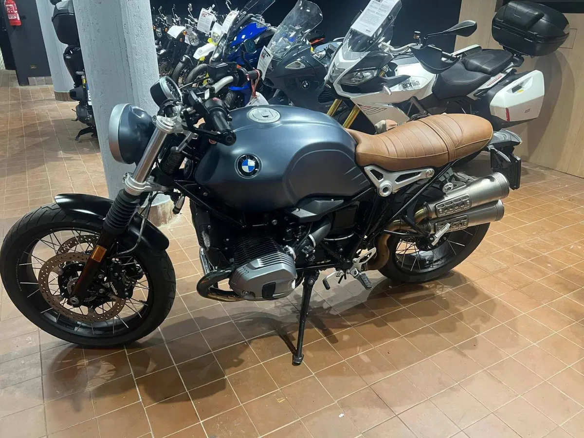 Bmw R nineT 1200 Scrambler (2016 - 20) (5)