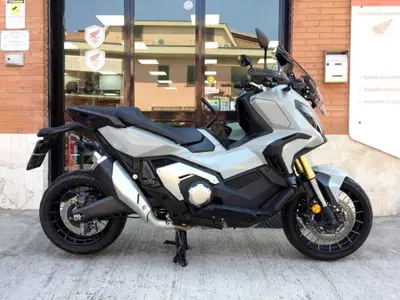Honda X-ADV 750 DCT (2021 - 24) usata