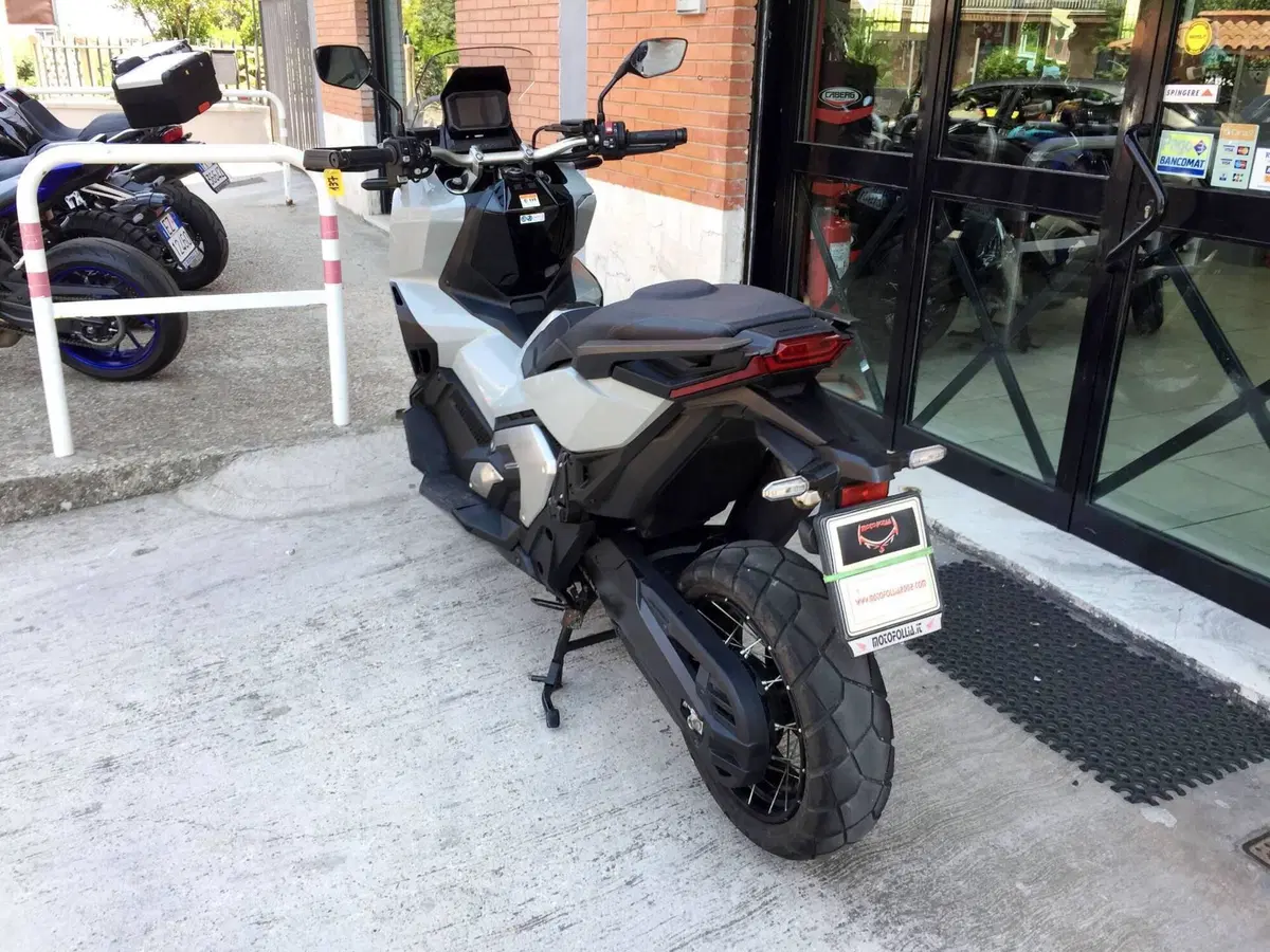 Honda X-ADV 750 DCT (2021 - 24) (6)