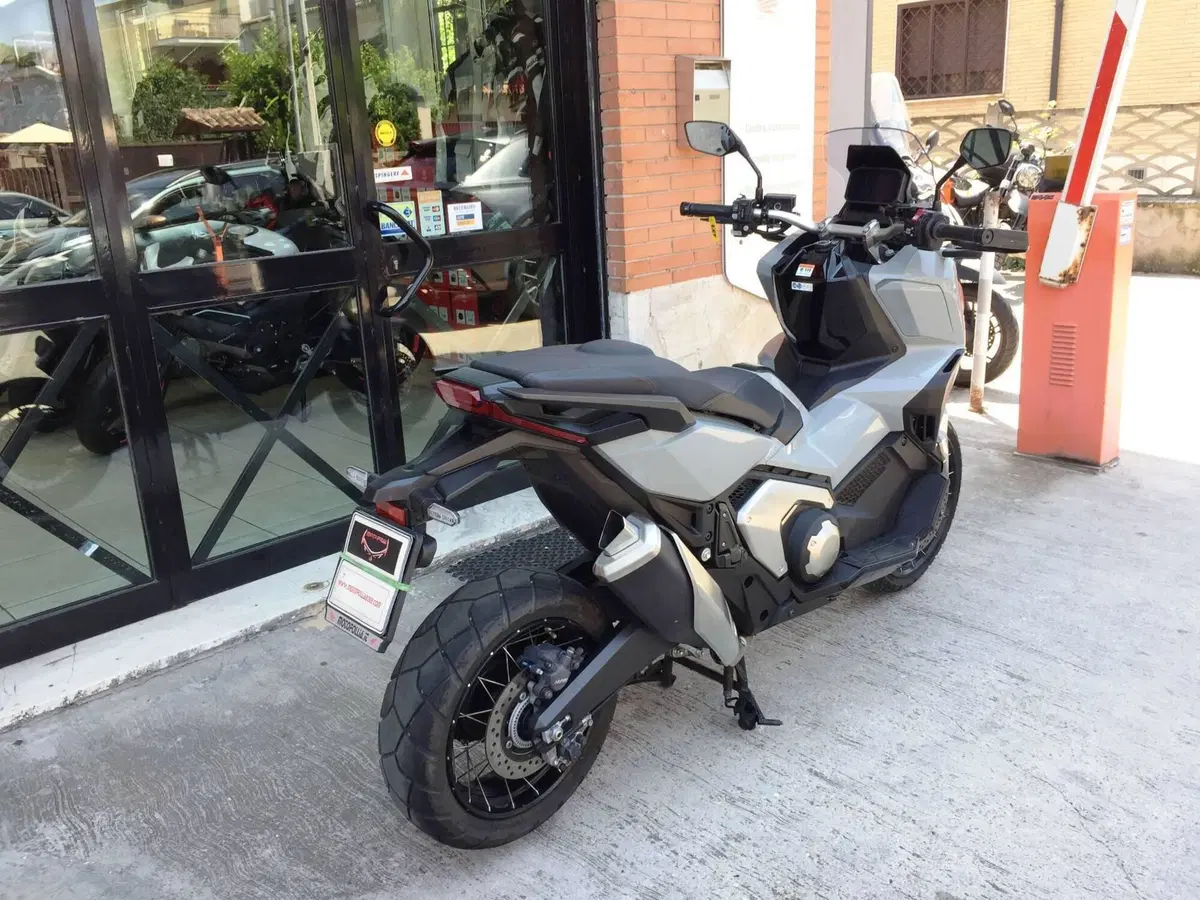 Honda X-ADV 750 DCT (2021 - 24) (8)
