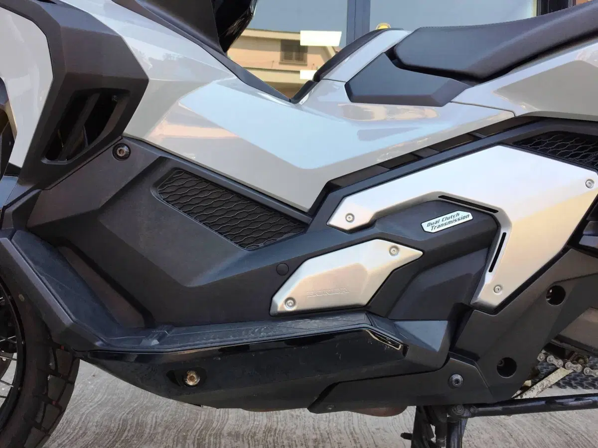 Honda X-ADV 750 DCT (2021 - 24) (18)