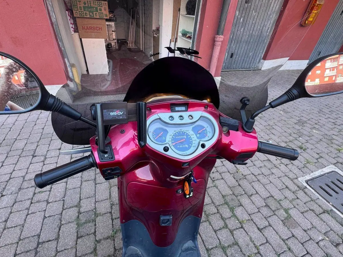 Honda SH 125 (2000 - 04) (4)