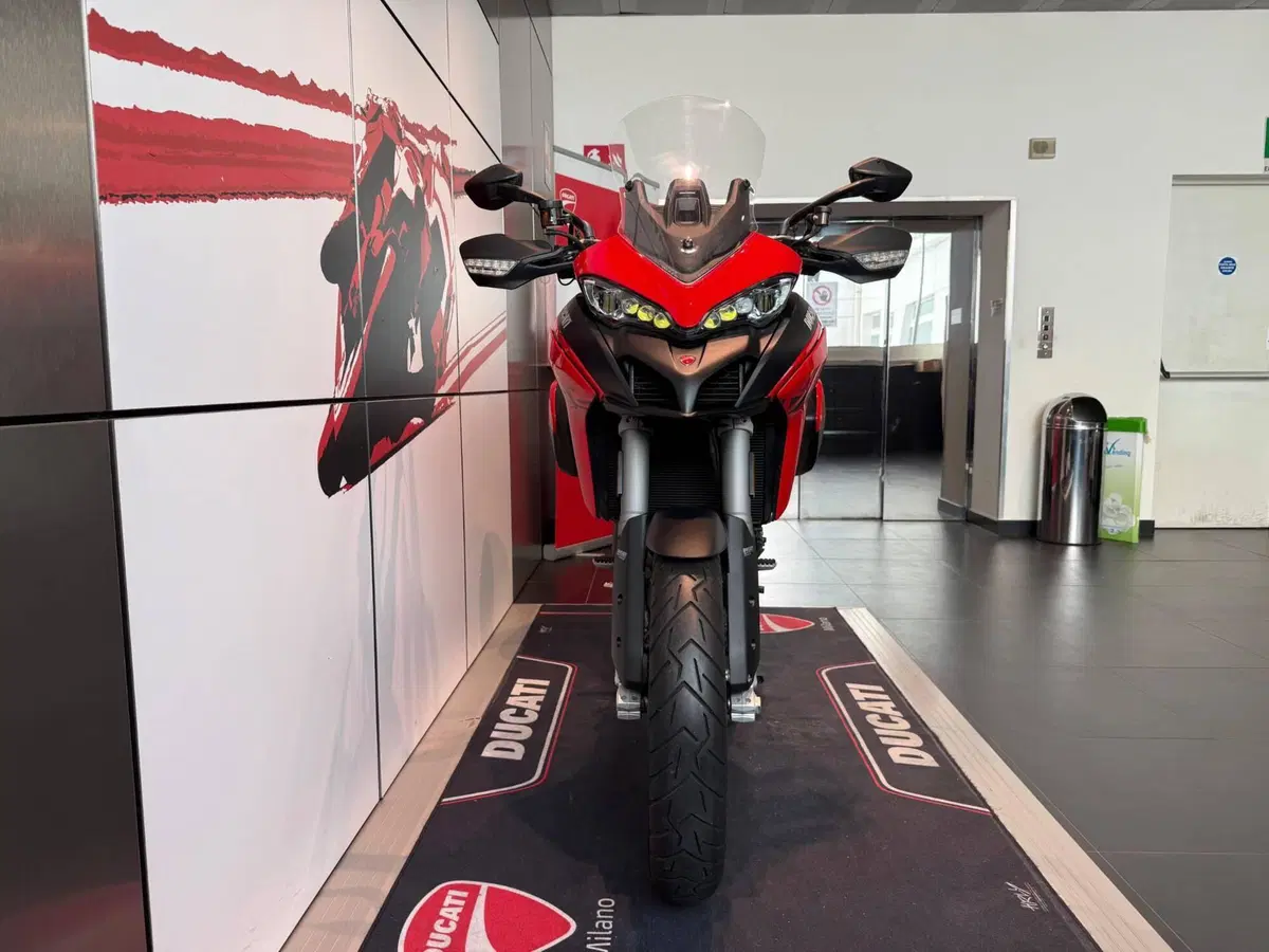 Ducati Multistrada V2 S (2022 - 24) (15)