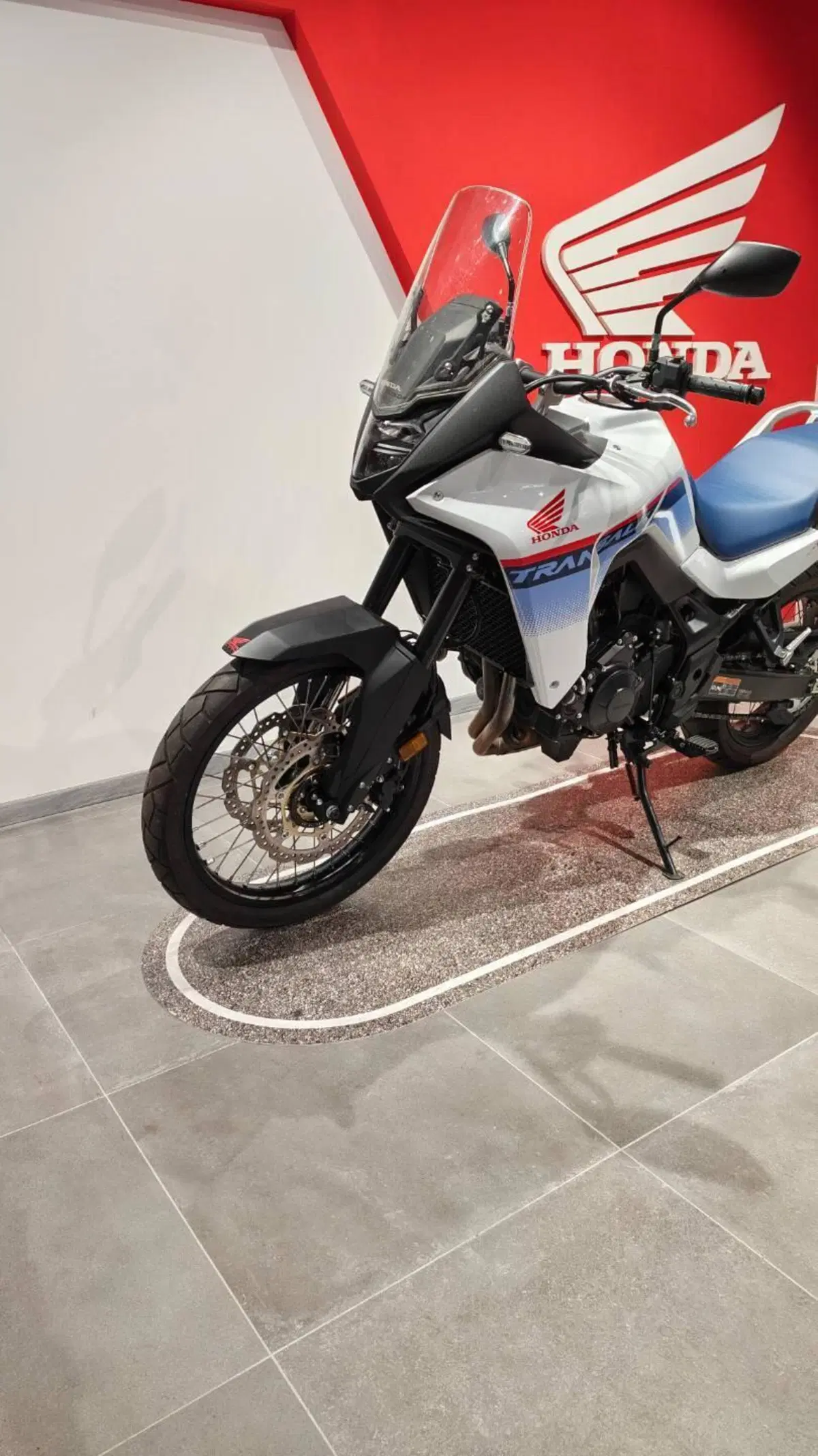 Honda Transalp XL750 (2023 - 24) (4)