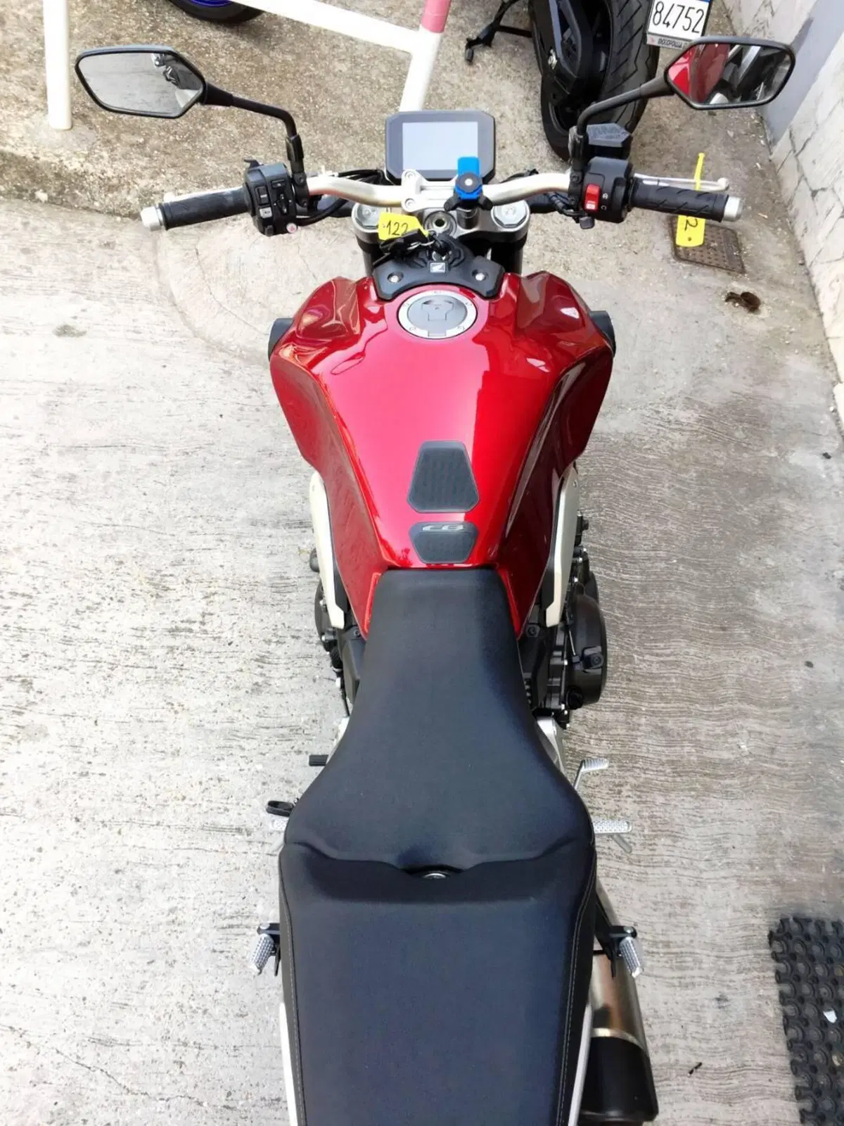 Honda CB 1000 R (2021 - 25) (9)