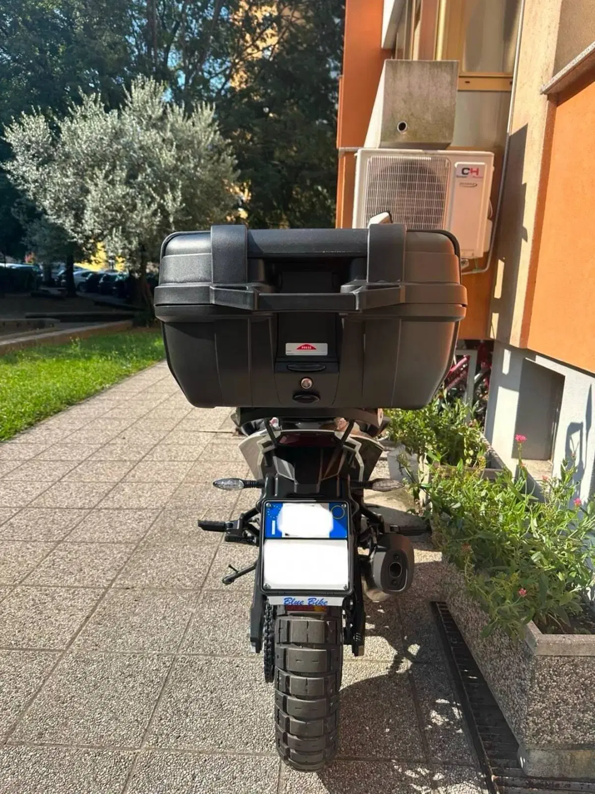 Moto Morini X-Cape 700 (2025 - 26) (10)