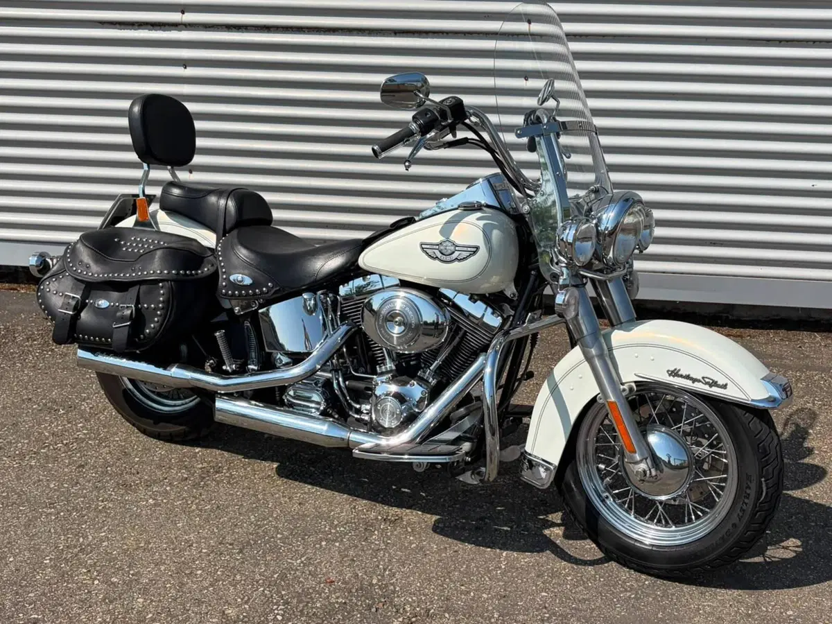 Harley-Davidson 1450 Heritage Classic (2003 - 05) - FLSTCI (13)