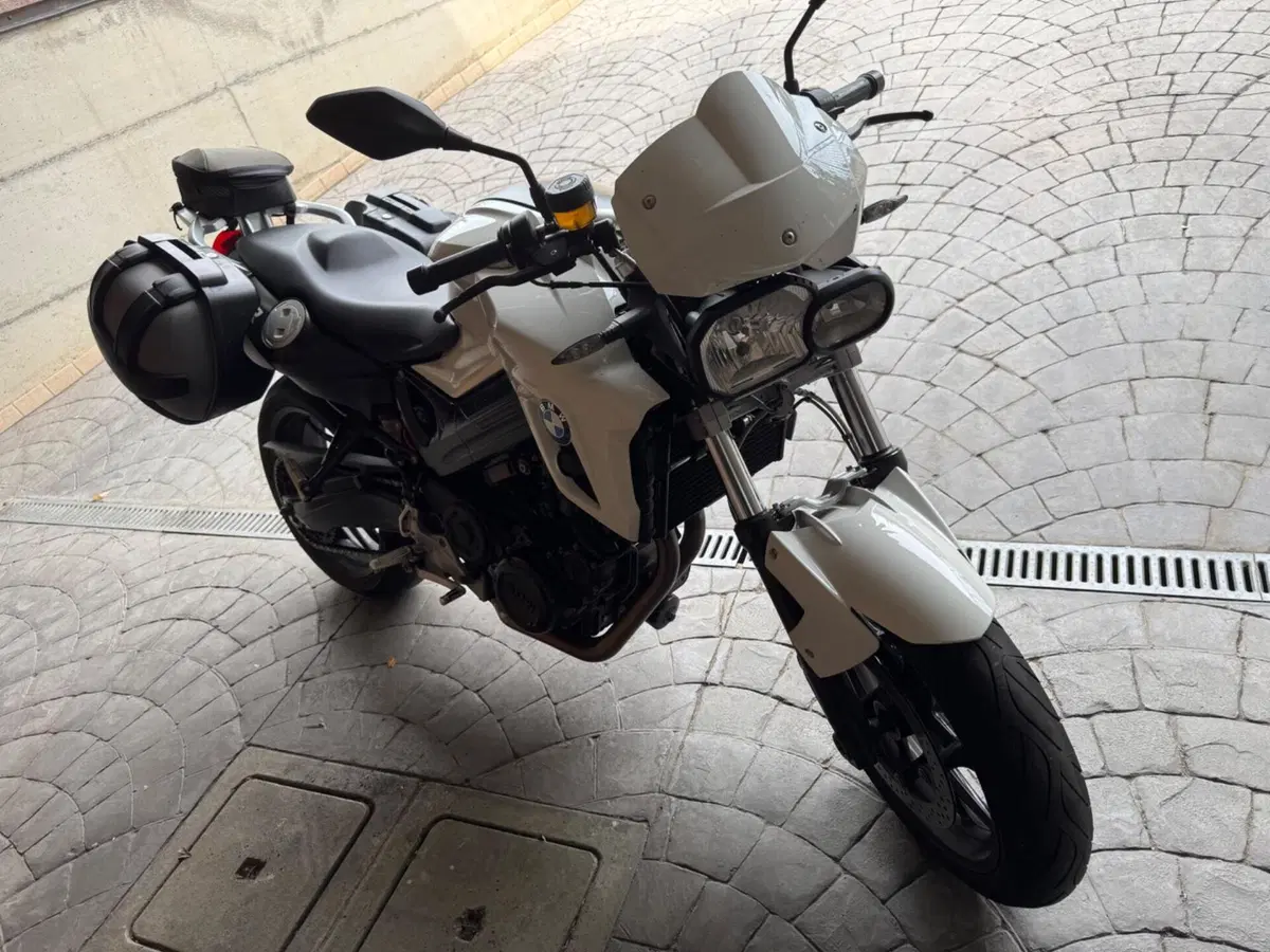 Bmw F 800 R (2012 - 14) (16)