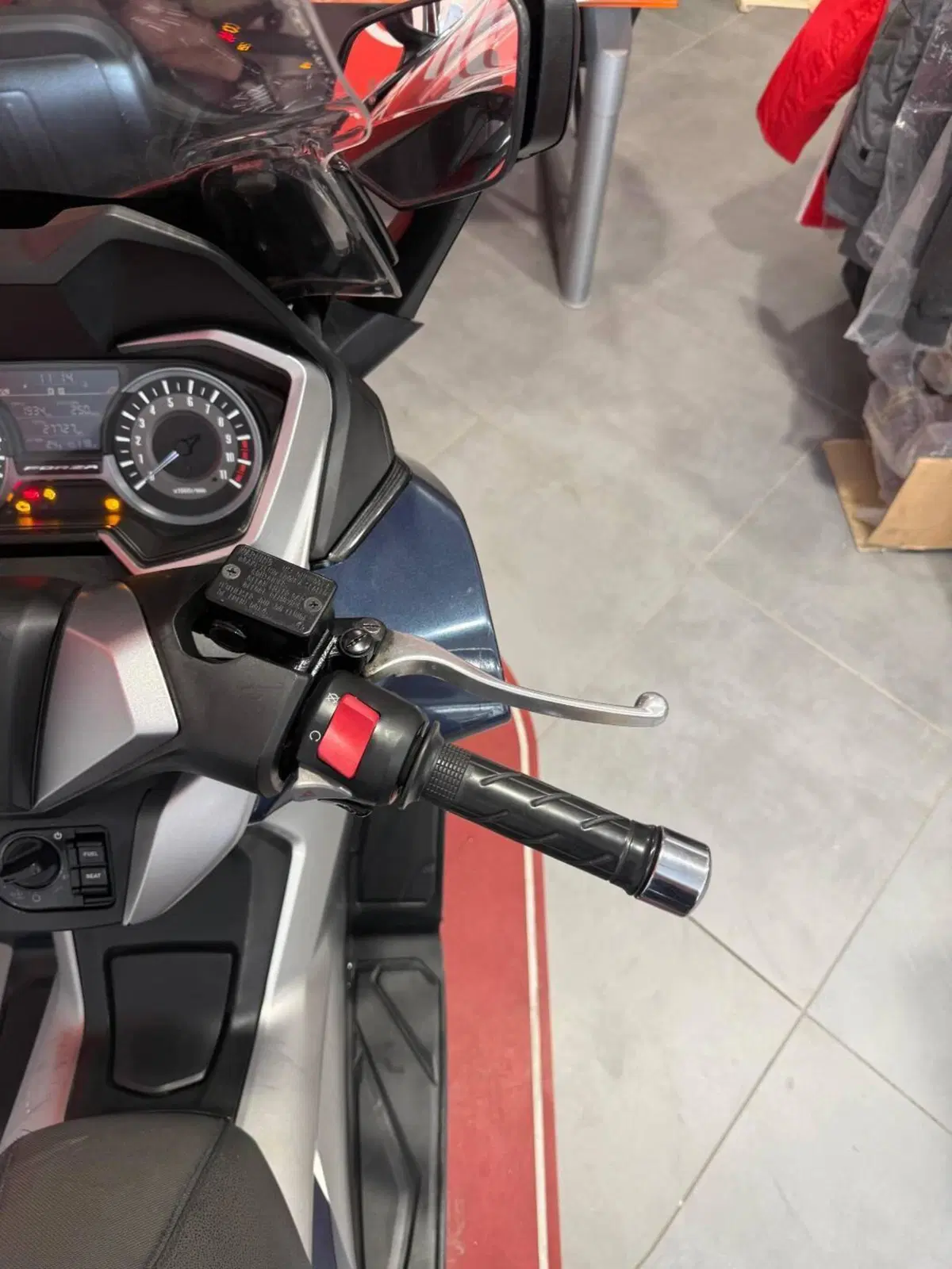 Honda Forza 300 ABS (2018 - 20) (15)