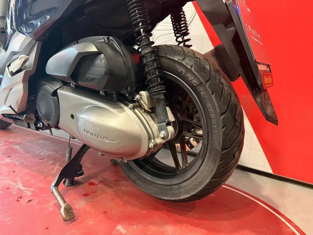 Honda Forza 300 ABS (2018 - 20) (12)
