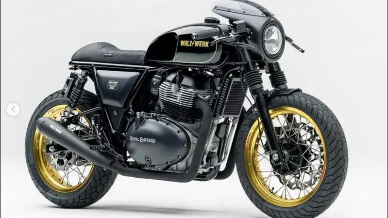 Il debutto di Markus Walz con Royal Enfield &egrave; una caf&egrave; racer nera e pura