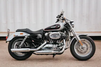 Harley-Davidson 1200 Custom ABS (2014 - 16) - XL 1200C usata