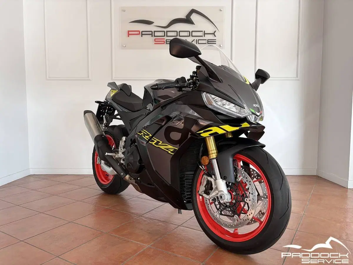Aprilia RSV4 1100 (2025 - 26) (2)