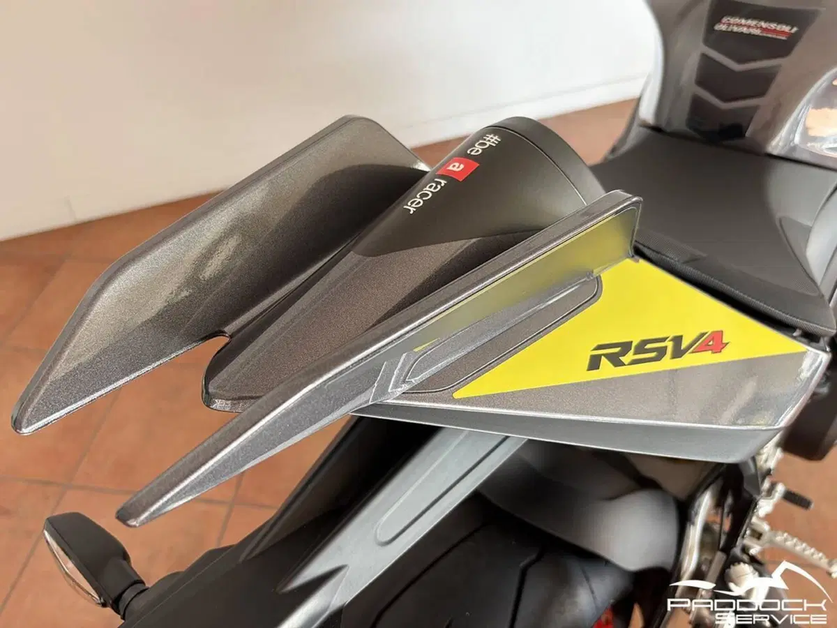 Aprilia RSV4 1100 (2025 - 26) (8)
