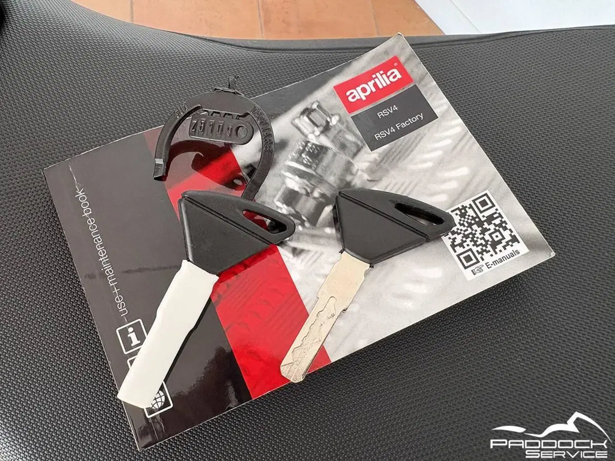 Aprilia RSV4 1100 (2025 - 26) (15)