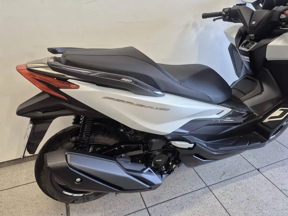 Honda Forza 350 (2025 - 26) (3)