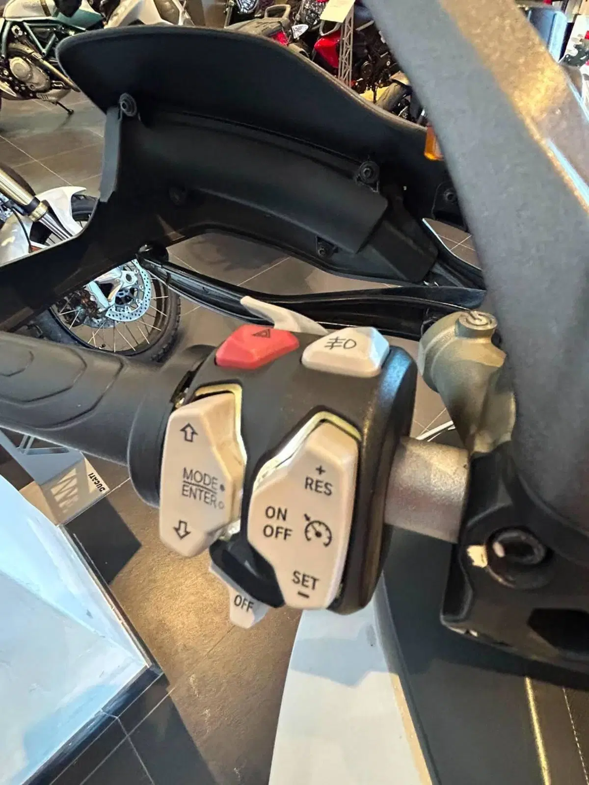 Ducati Multistrada 950 S (2019 - 20) (10)