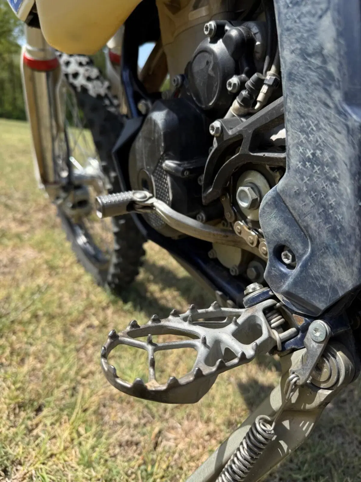 Husqvarna FE 350 (2025) (6)