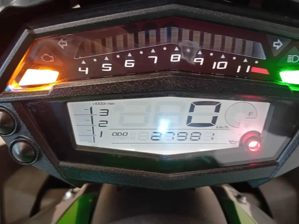 Kawasaki Z 1000 ABS (2014 - 16) (3)