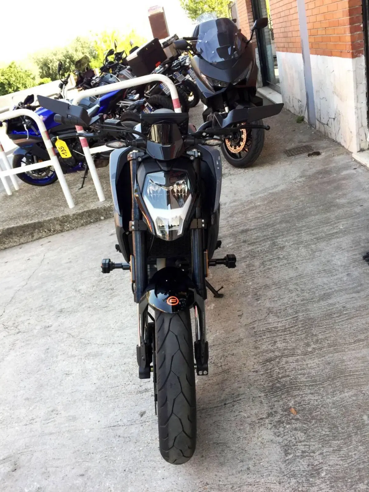 CFMOTO 300NK (2021 - 26) (3)