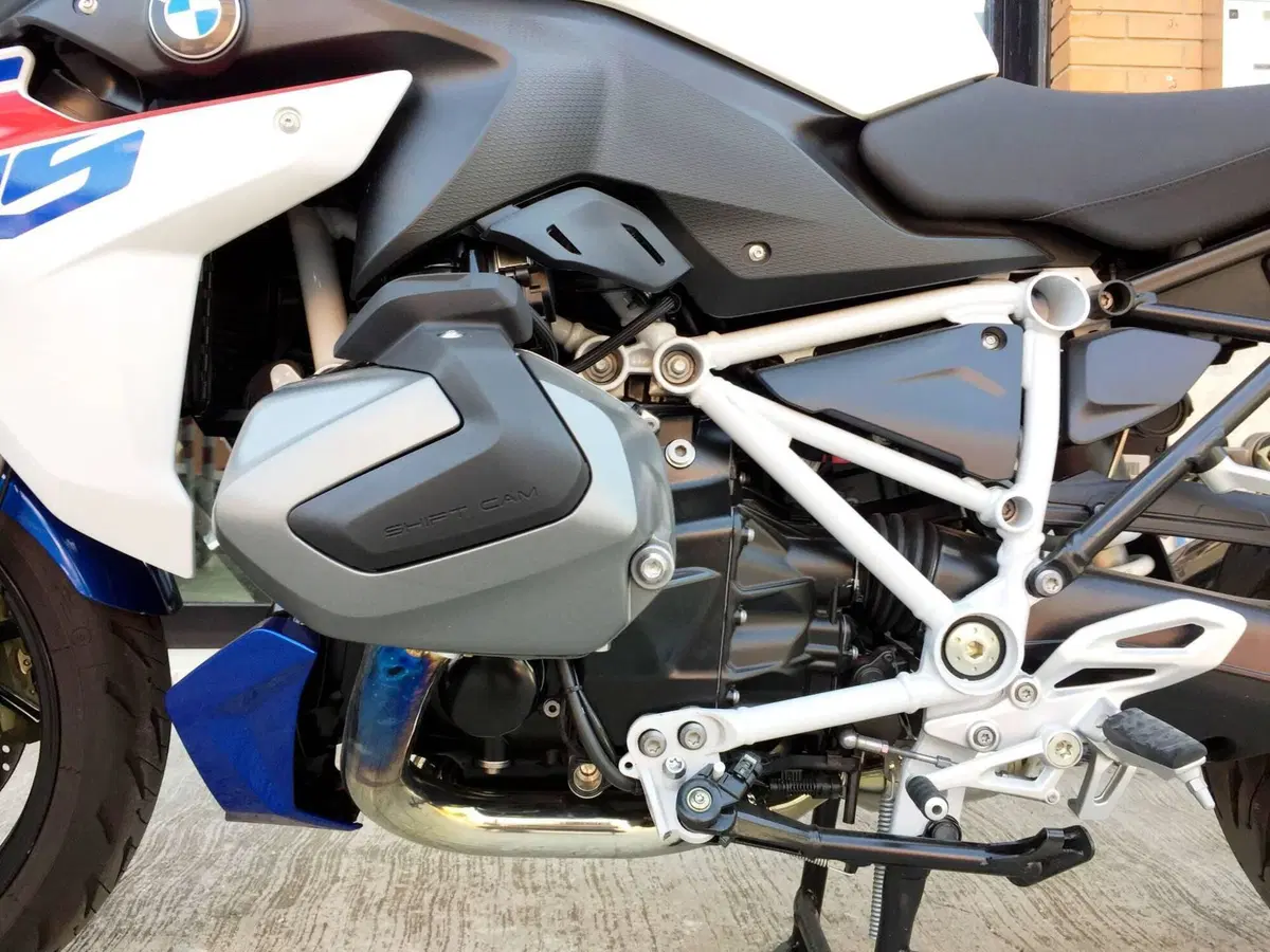 Bmw R 1250 RS (2021 - 25) (18)