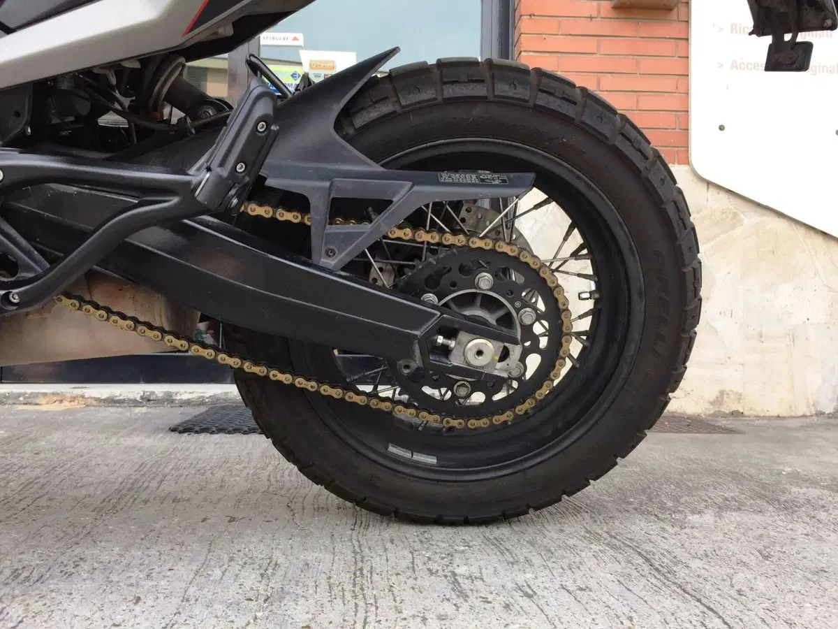 Moto Morini X-Cape 650 (2021 - 26) (19)
