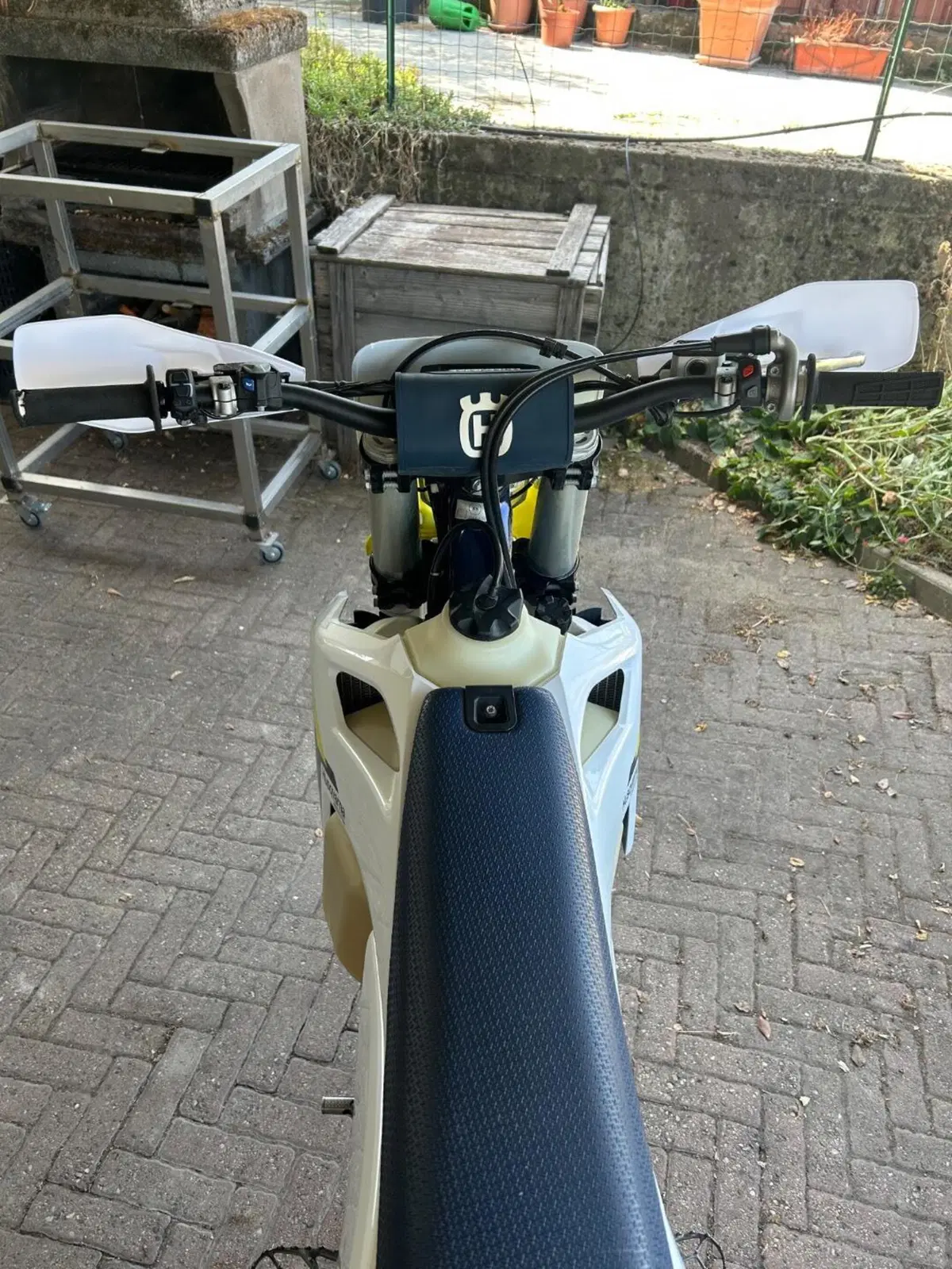 Husqvarna FE 250 (2025) (3)