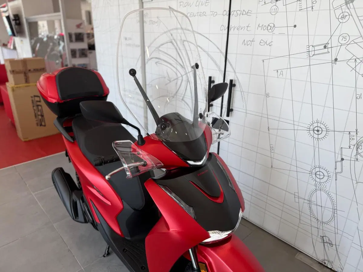 Honda SH 150 Sport (2026) (10)