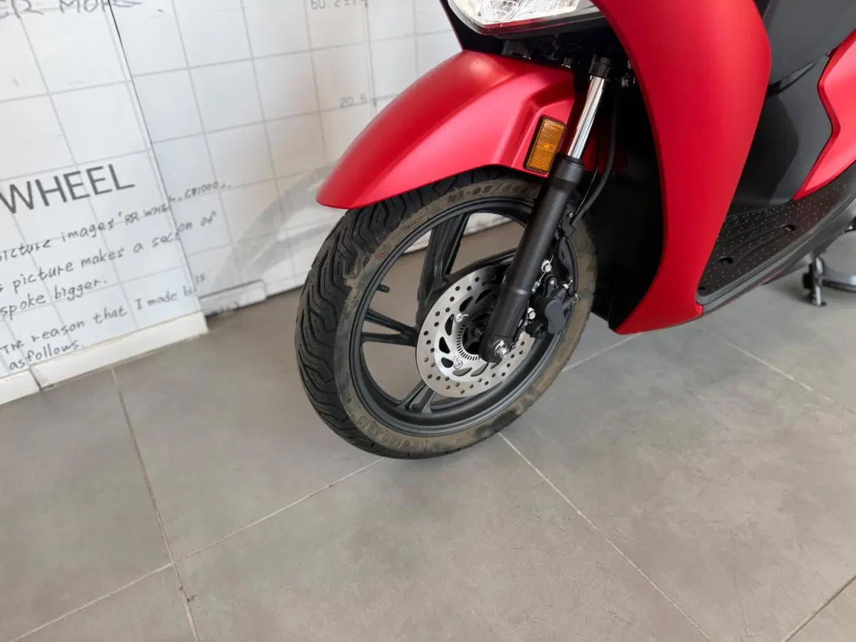 Honda SH 150 Sport (2026) (13)
