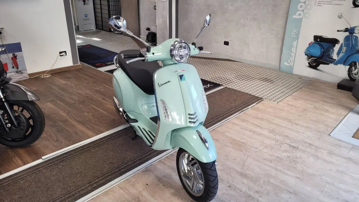 Vespa Primavera 125 (2026) (4)