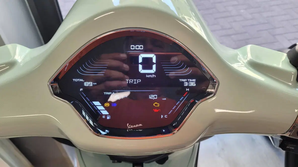 Vespa Primavera 125 (2026) (5)