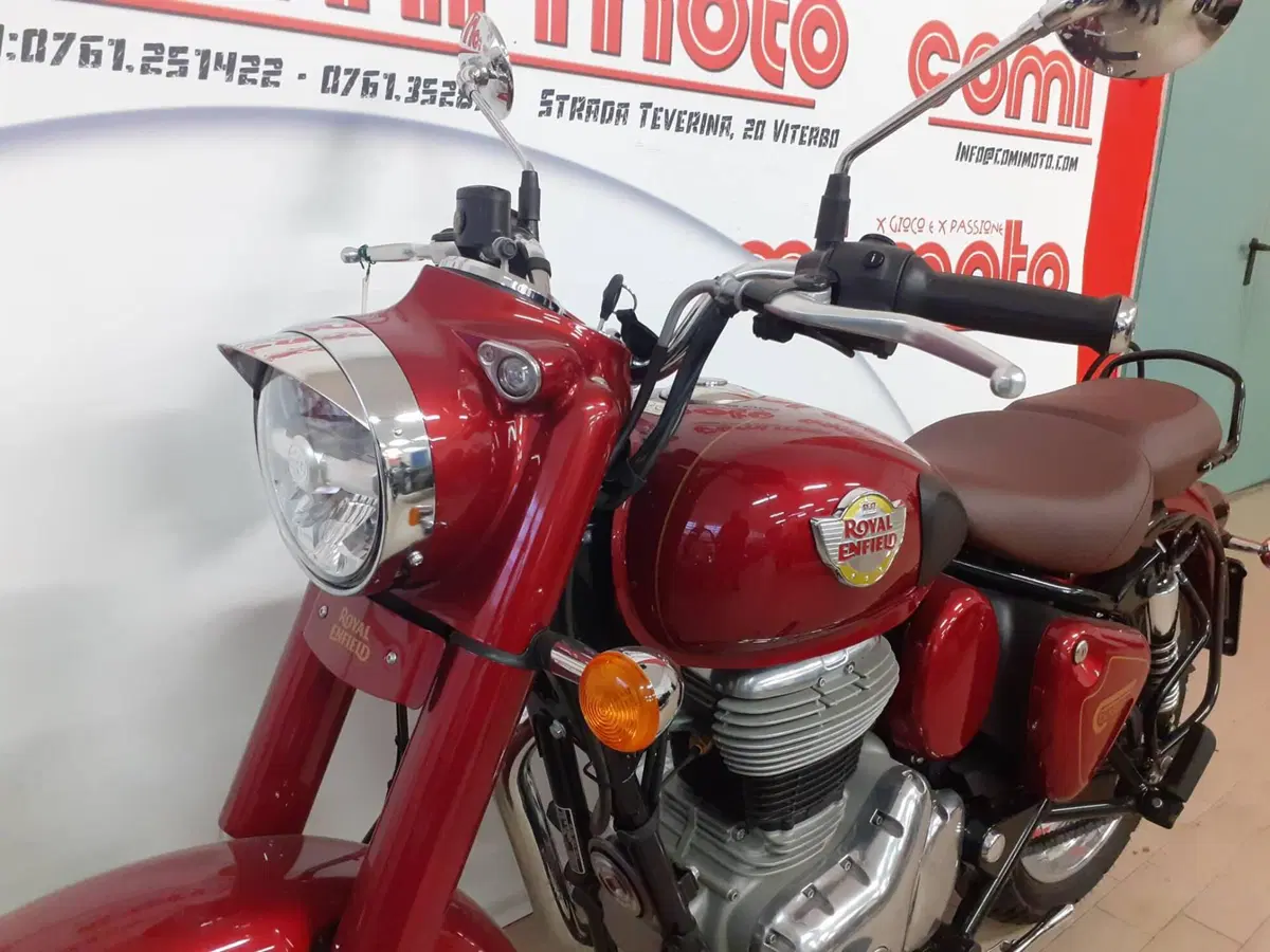 Royal Enfield Classic 350 (2021 - 26) (3)
