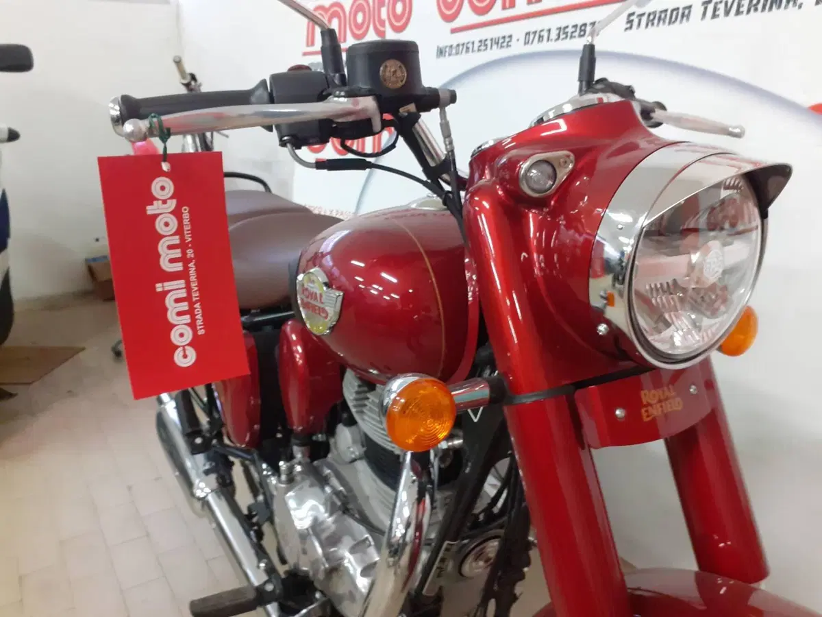 Royal Enfield Classic 350 (2021 - 26) (11)