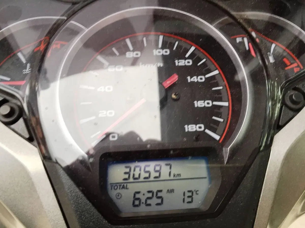 Honda SH 300 i Sport ABS (2018 - 20) (9)