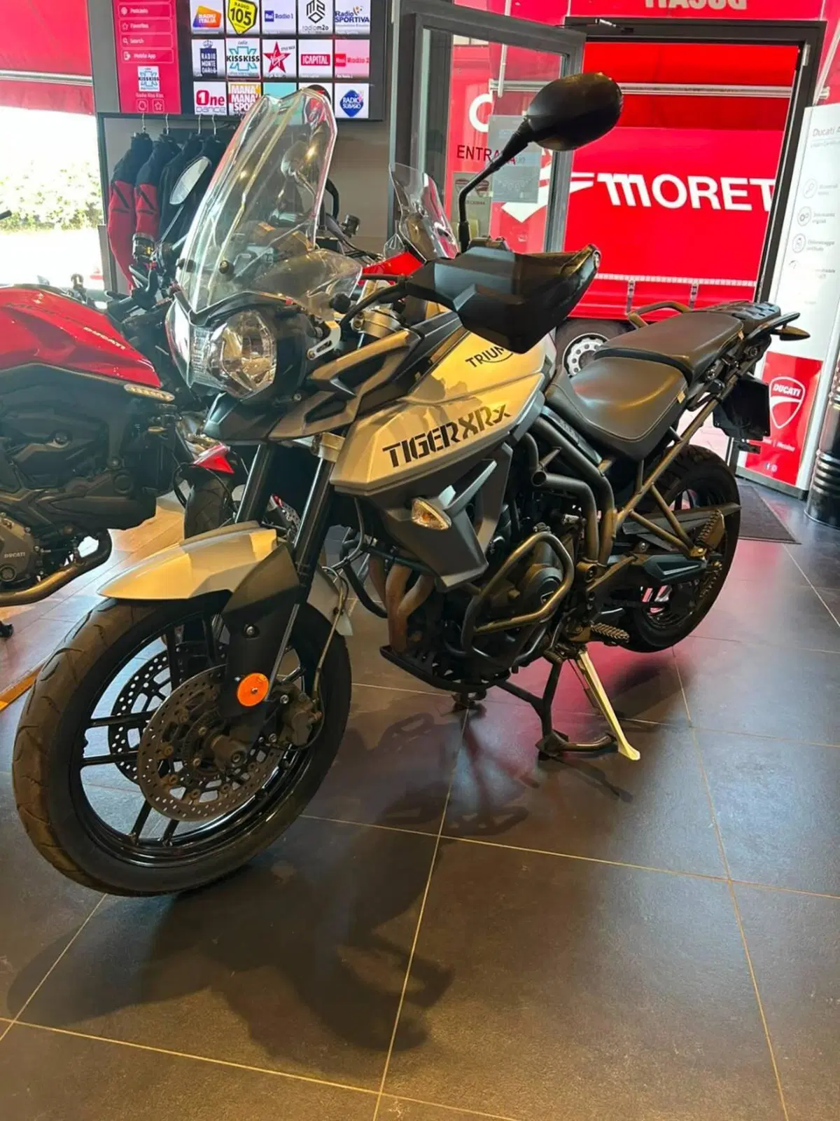 Triumph Tiger 800 XRx (2015 - 17) (11)