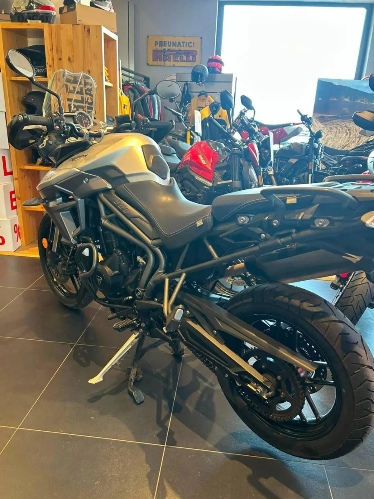 Triumph Tiger 800 XRx (2015 - 17) (12)
