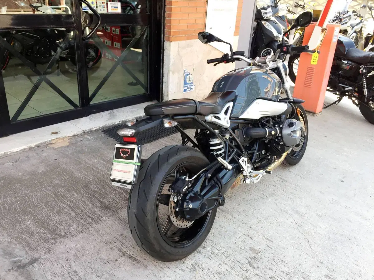 Bmw R nineT 1200 Pure (2017 - 20) (8)