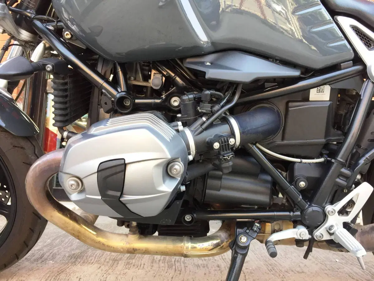 Bmw R nineT 1200 Pure (2017 - 20) (18)