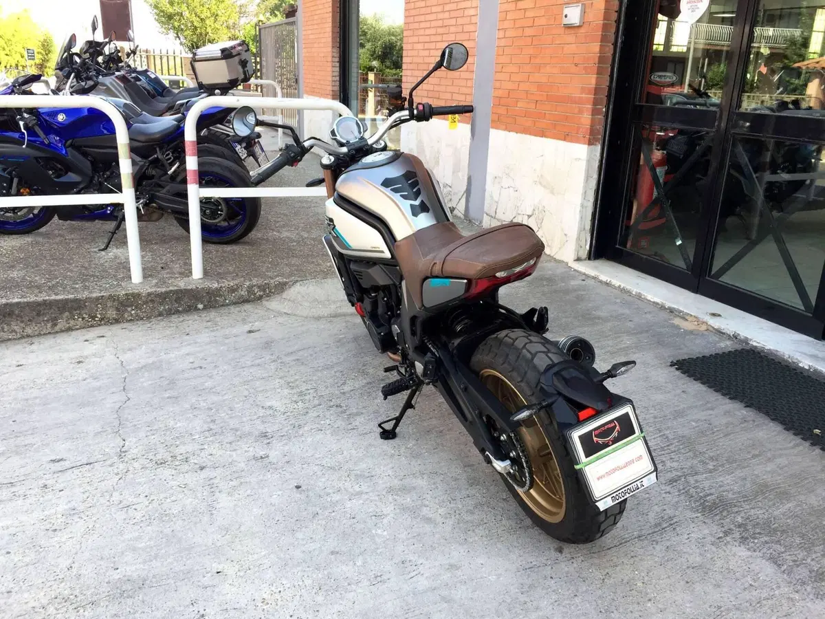 CFMOTO 700CL-X Heritage (2021 - 26) (6)