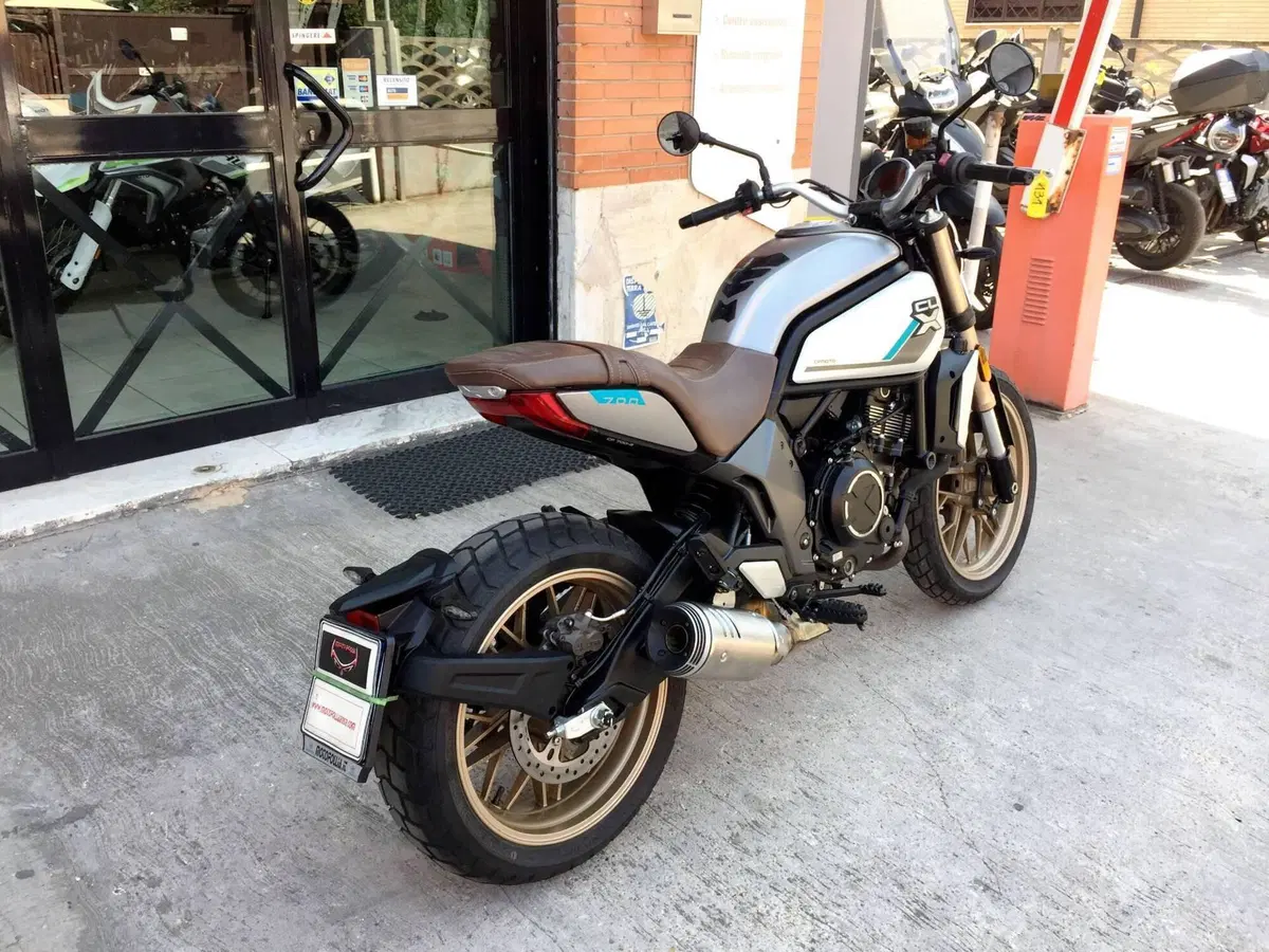 CFMOTO 700CL-X Heritage (2021 - 26) (8)