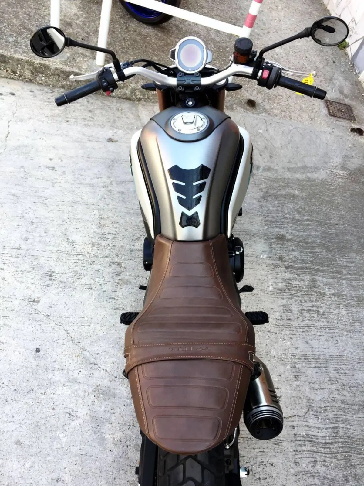 CFMOTO 700CL-X Heritage (2021 - 26) (9)