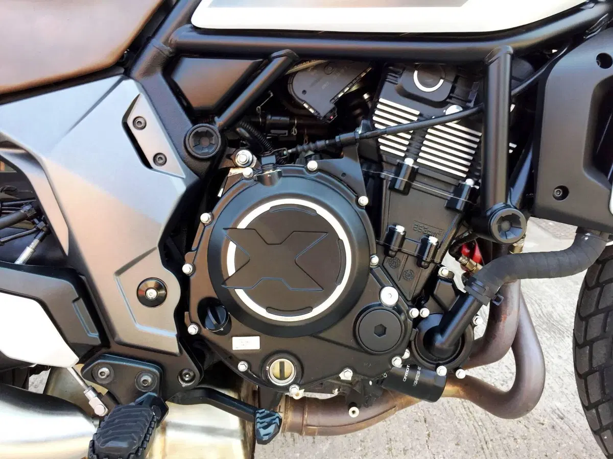 CFMOTO 700CL-X Heritage (2021 - 26) (15)